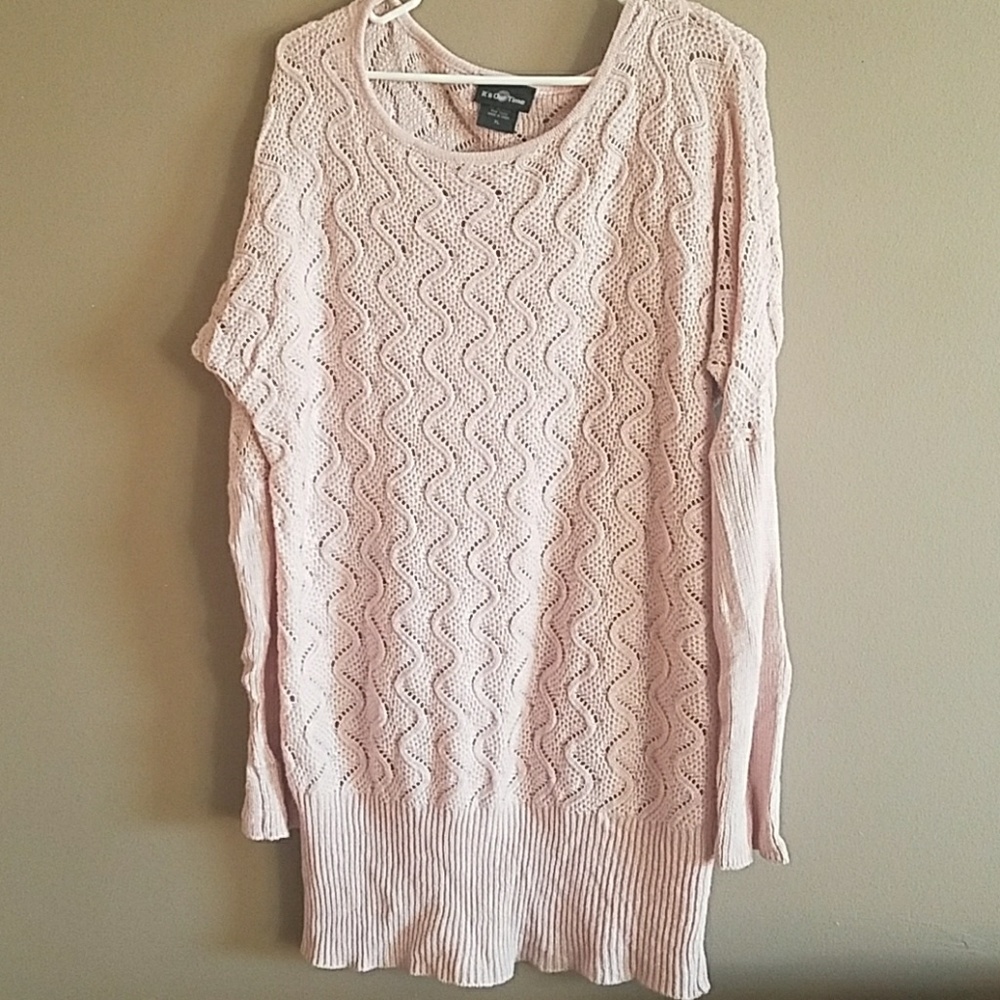 Pink sweater tunic